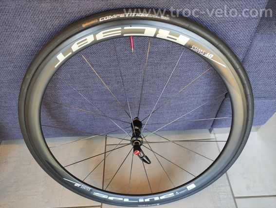 Roues carbone DT RC38T à boyaux pour freinage patins - 8
