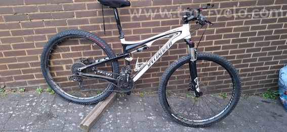 VTT TOUT SUPENDU SPECIALIZED CARBON