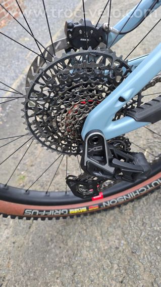 Santa Cruz BULLIT Custom - 5