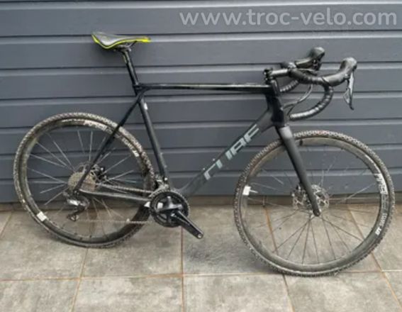 Cyclo cross