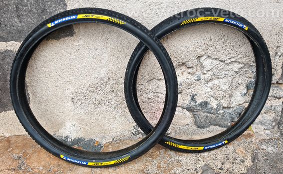 2 pneus VTT Michelin Jet XC2 tubeless quasi neufs