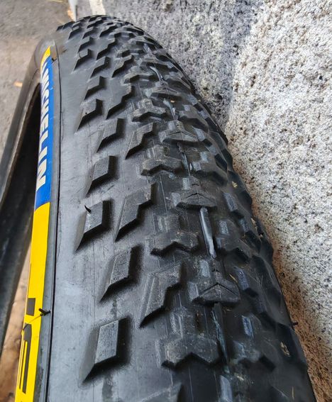 2 pneus VTT Michelin Jet XC2 tubeless quasi neufs - 3