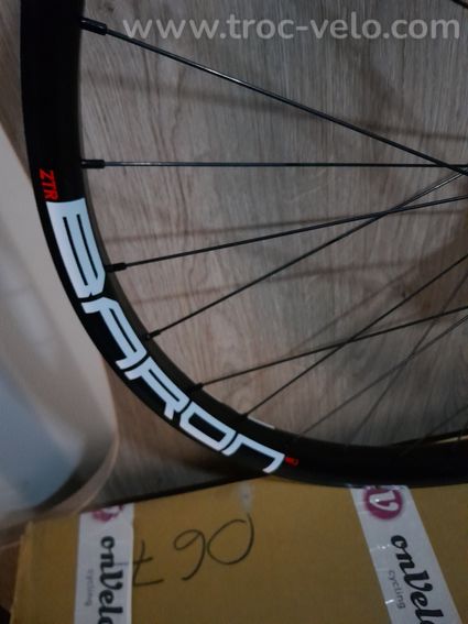 Paire de roues stans baron 27.5 superboost neuve - 7