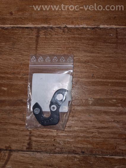 Patte dérailleur colnago D602 - 2