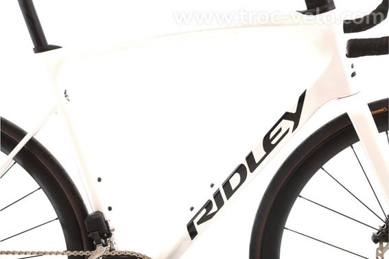 Produit Reconditionne    Ridley Fenix Slic Di2 12v    Blanc   Velo De Route   Tres Bon Etat - 2