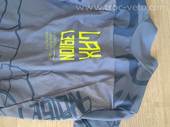 VDS Taille xs EQUIPE RS L39ION juillet 2025+ chaussettes - 3