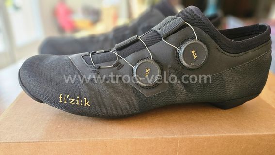 Chaussure Fizik Vega Carbone Taille 45