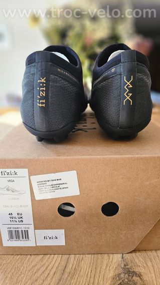 Chaussure Fizik Vega Carbone Taille 45 - 4