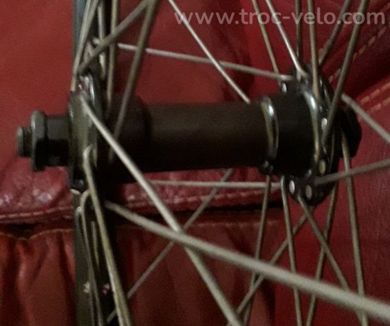 Roue 26" pouces avant noir Mach1 aluminium en Bé - 3