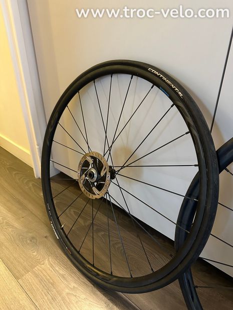 Paire de Roues SHIMANO RS171 totalement montée - 2