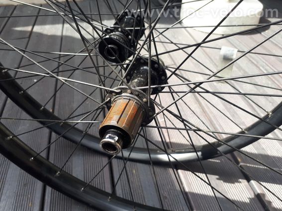 PAIRE de ROUES VTT ENDURO / DOWNHILL 27.5 largeur 40mm - 6
