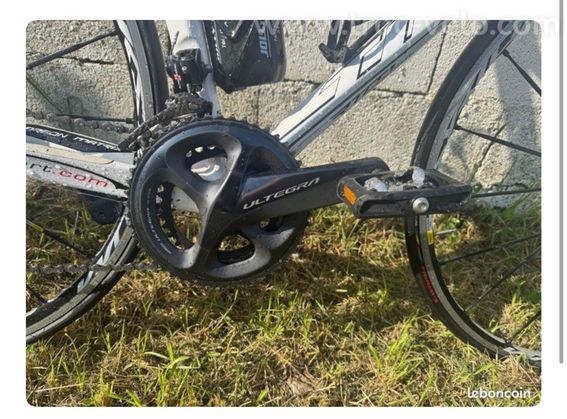 Velo route tome fluidity carbone t54 shimano ultegra mavic ksyrium - 3