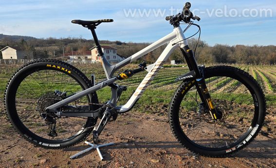 Canyon Spectral 27,5 FW couleur Fabio Wibmer - 4