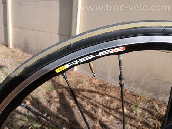 Specialized S-Works Roubaix SL2 Saxo Bank – Dura-Ace Di2 – Mavic R-Sys SL – Taille 52 (S - 6