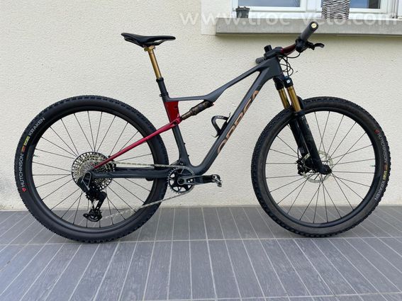 ORBEA OIZ M-TEAM AXS 2026 – Taille M