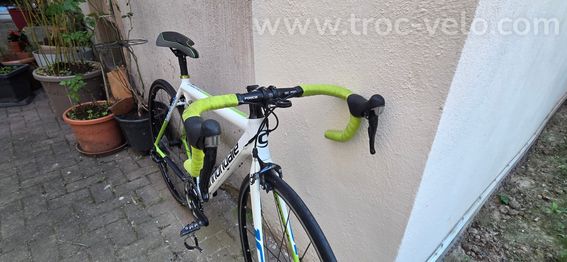 Lot 2 Cannondale Caad 10 - 11