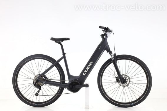 Produit Reconditionne Cube Touring Hybrid One Velo Ville Et Loisir Tres Bon Etat