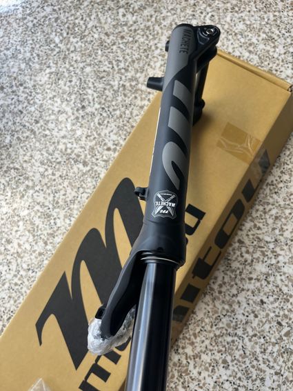 Fourche Manitou machete comp 27,5 no boost 100mm - 4