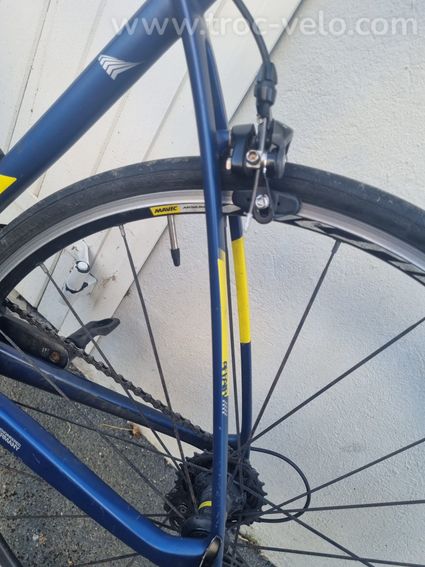 Vélo route Haibike Carbon road 5.0 - Cadre carbone - Shimano 105 - Freins neufs - 14