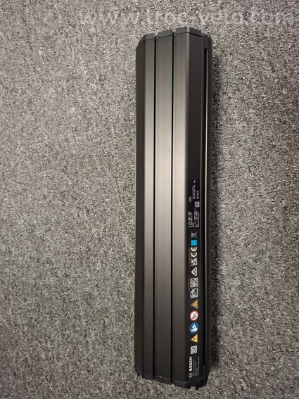 NEUF ! Batterie Bosch Powertube 400 Wh horizontale  - 2
