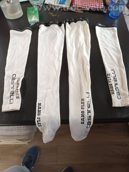 Vends ensemble cuissard maillot - 5