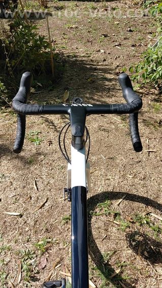 Canyon Ultimate CF SL 8 Disc – Ultegra – DT Swiss PRC 1400 - 11