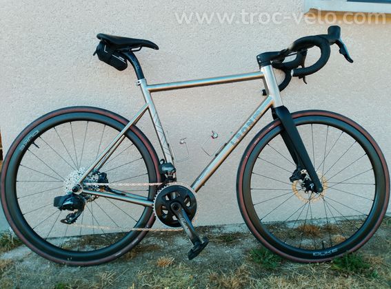 Léon genus titane 2024 taille L - 3