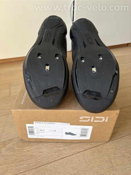 Chaussures vélo route SIDI GENIUS 10 (WYVE) - Taille 45,5 - Noir - État neuf - 2