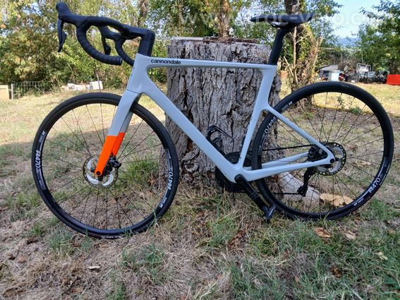 Vends vélo cannondale super six evo