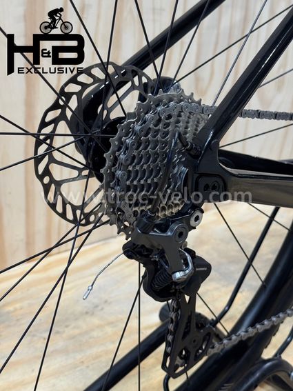Giant Revolt Advanced 2 Carbon Vélo de gravel Shimano GRX 2023 - 12