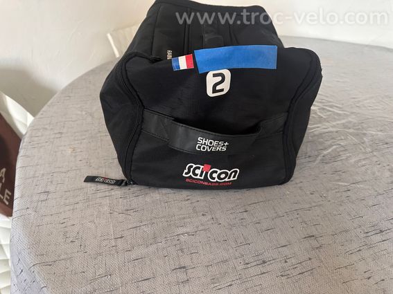 Lot de vêtements, Ag2r              la mondiale - 2