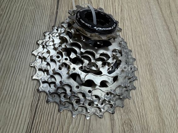 Cassette Shimano 105 11 Vitesses – 11-28 Dents – Acier Chromé – Occasion