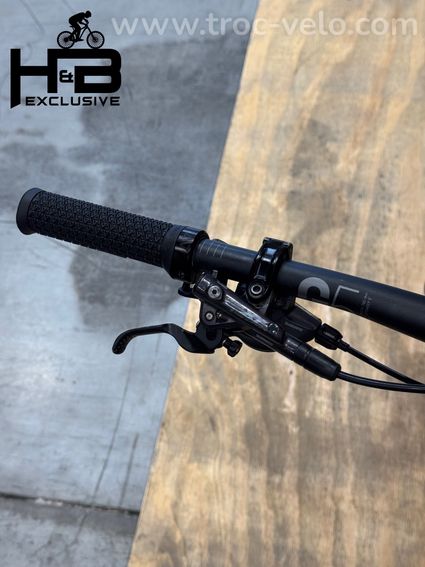 Canyon Torque Mullet CF 8 Carbon VTT Shimano XT 2022 - 4
