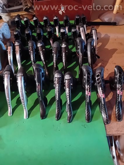 Réparation et reconditionnement de manettes changement de vitesses campagnolo 8, 9, 10, 11 ou 12 v