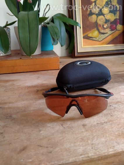 Oakley m frame noir mat.  - 2