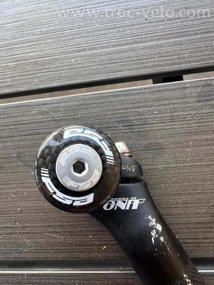 Étoile et capot fsa