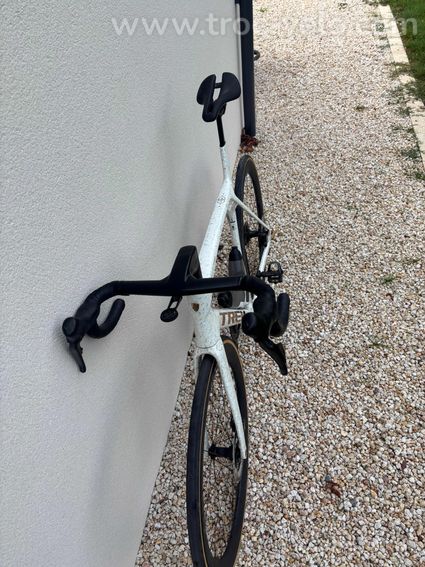 TREK MADONE SLR 7 GEN 8 - 2