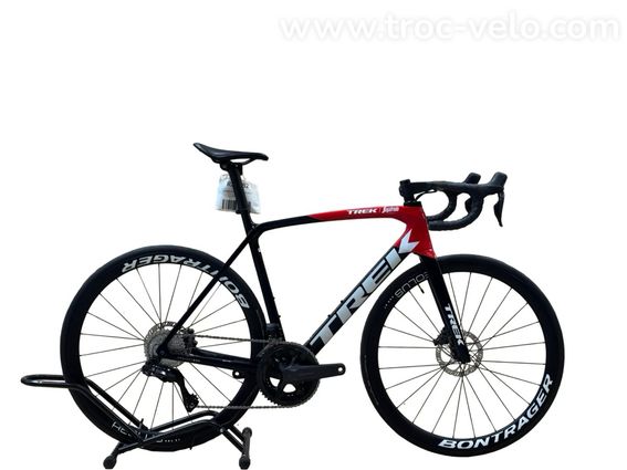 Trek Emonda SLR 7 Carbon Vélo de Route Shimano Ultegra Di2 2023