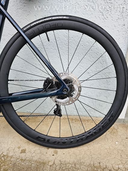 Roues carbone Bontrager Aeolus Pro 37 TLR + pneus GP5000 - 4