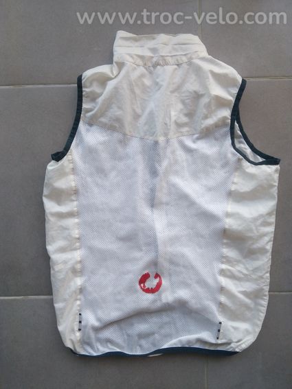 gilet coupe vent sans manche castelli taille M - 3