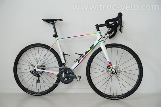 Fuji Carbon SL LTD Disc Ultegra 11v — Superbe état — 8,4 kg