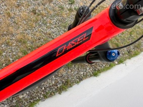 vtt Specialized Chisel 29” taille M – Shimano SLX / Deore XT – RockShox – État neuf - 9