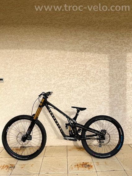 Commencal supreme v5 signature - 2