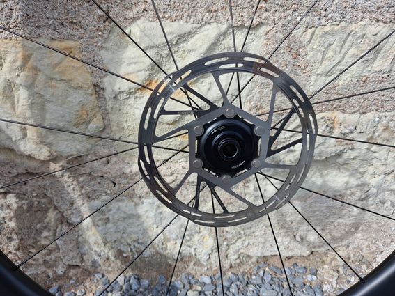 paire de roue carbone vendu complète pneu disque casette comme sur photo - 6