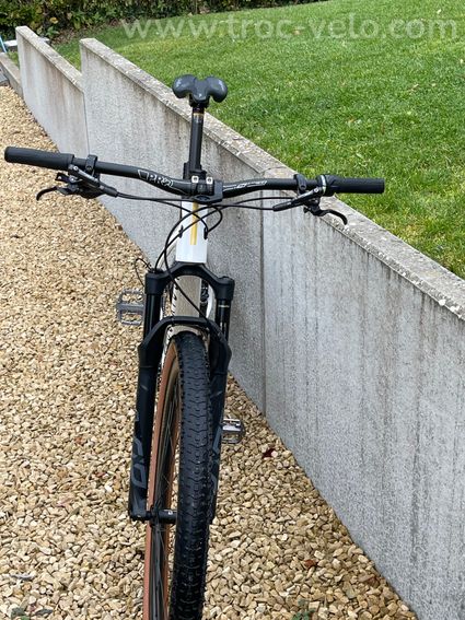 VTT Rockrider Race 900 XT roues Reynolds Carbone ; taille L - 8