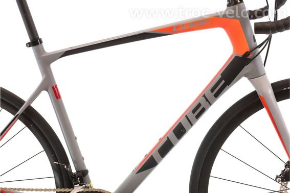 Produit Reconditionne    Cube Attain Pro    Gris   Velo De Route   Bon Etat - 2
