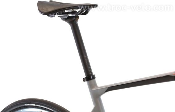 Produit Reconditionne    Cube Attain Pro    Gris   Velo De Route   Bon Etat - 8