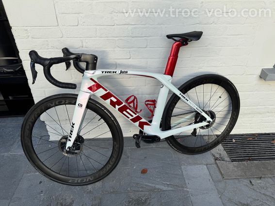 Trek Madone Segafredo