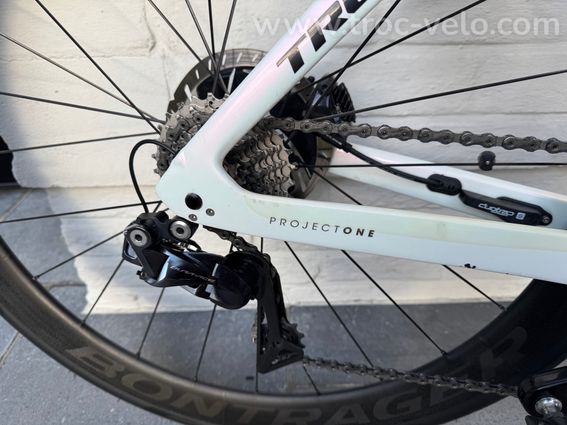 Trek Madone Segafredo - 10