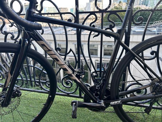 Vélo de route GIANT CONTEND AR1 - 3